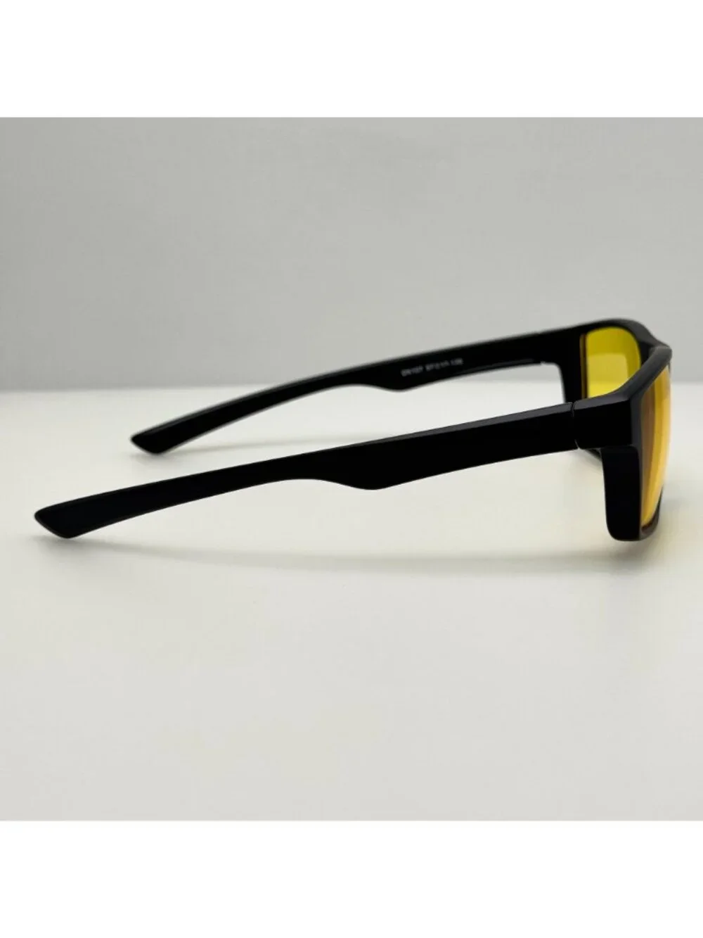 Titan Sunglasses Game On DK107 Blue Light 57-17-136